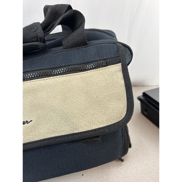 Eddie Bauer Travel Baby Changing Handbag Shoulder Diaper Changing Padded - Picture 3 of 16